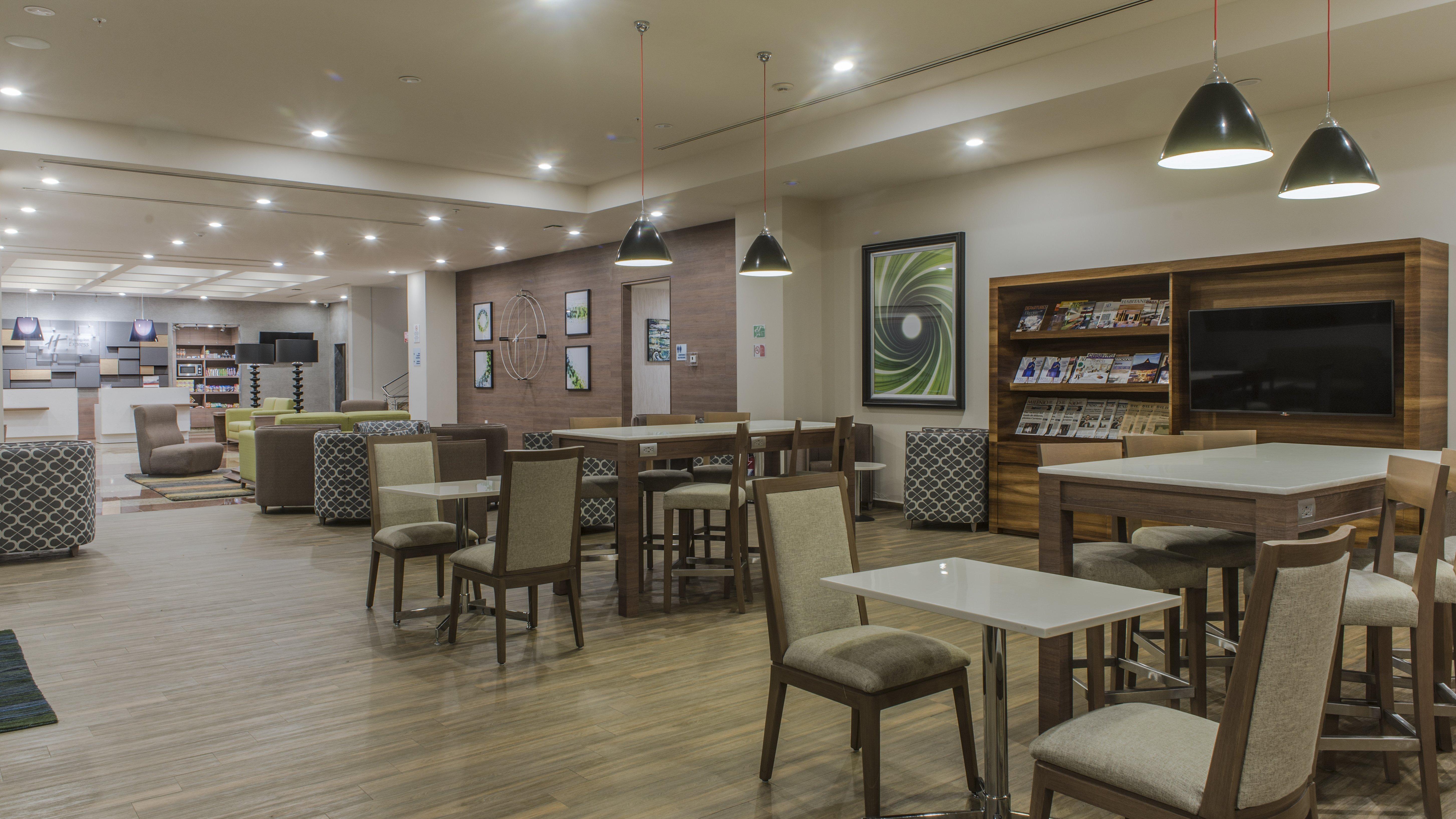 Holiday Inn Express Mexico- Toreo By Ihg Eksteriør bilde
