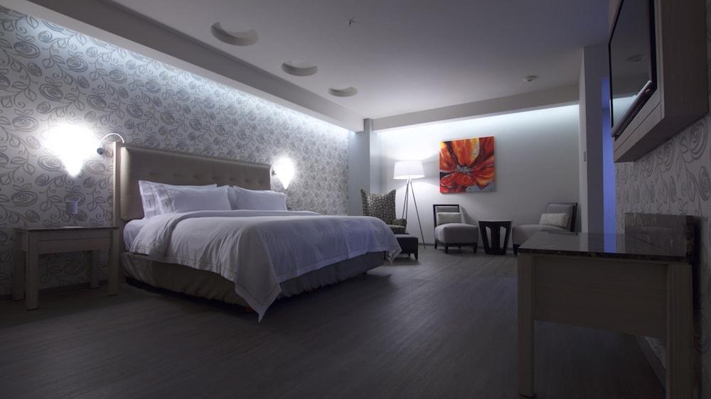 Holiday Inn Express Mexico- Toreo By Ihg Eksteriør bilde